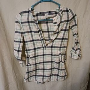 Half sleeve button down shirt